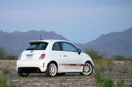 Fiat 500 Abarth，时尚与性能的完美结合  fiat 500 abarth